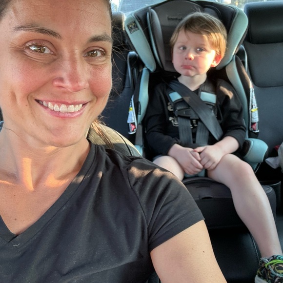 My name is Sarah D bc my Louisiana last name is too hard to even attempt 🤣 - Picture 4 of 11